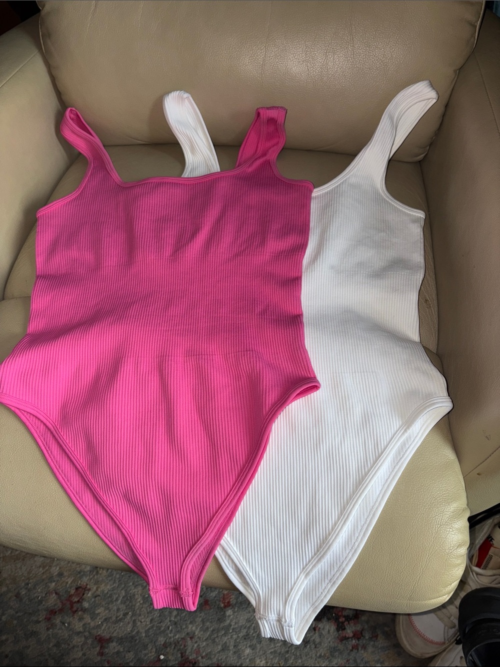 Ribbed Tank bodysuits NWOT Hot Pink and White 2for1